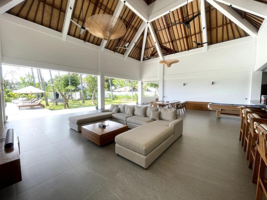 Villa Vespa Lovina Экстерьер фото