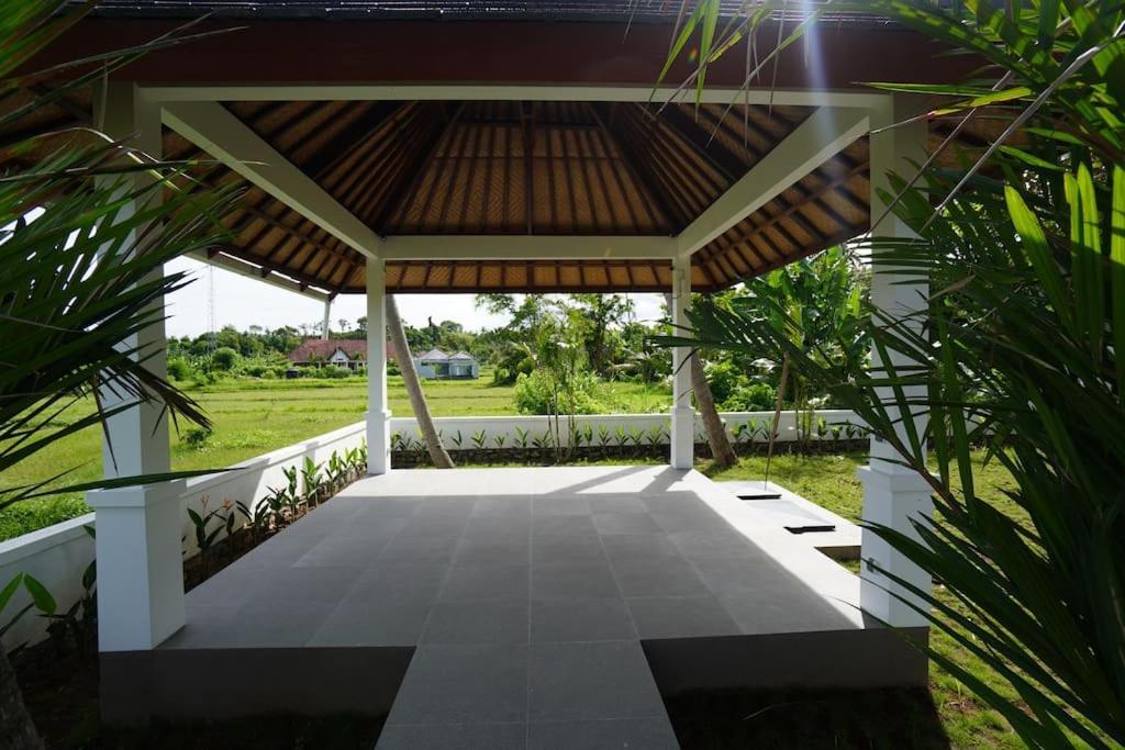 Villa Vespa Lovina Экстерьер фото