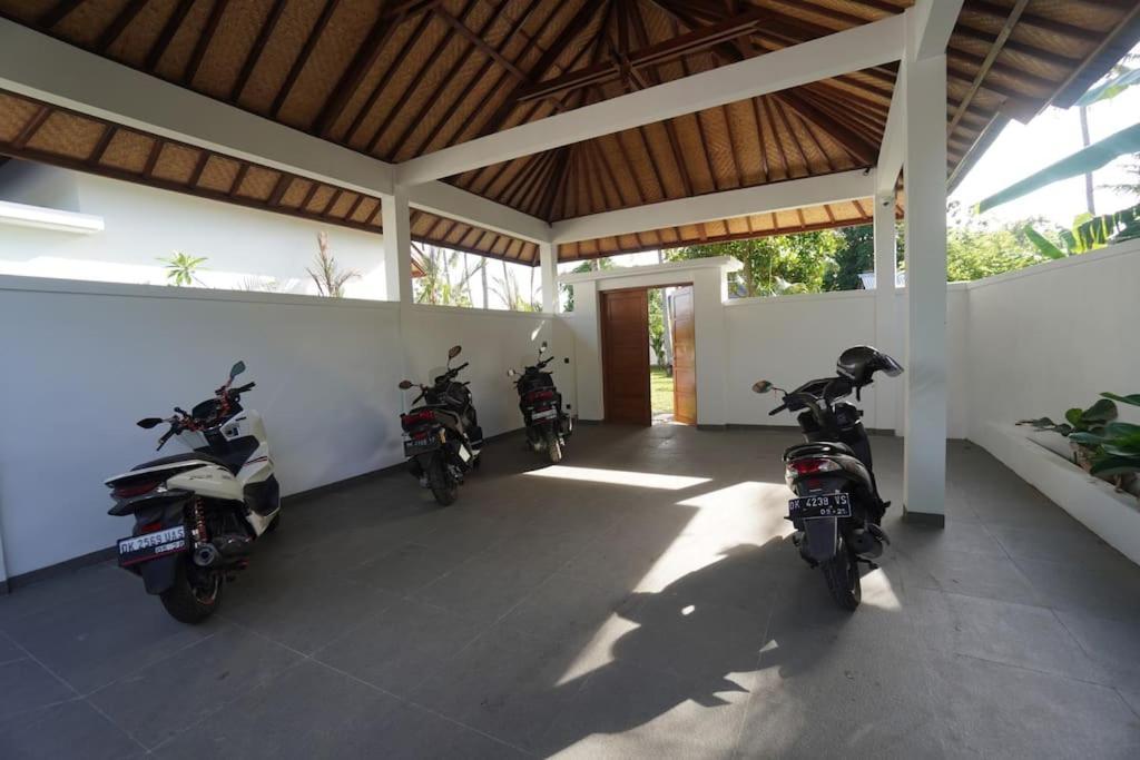 Villa Vespa Lovina Экстерьер фото